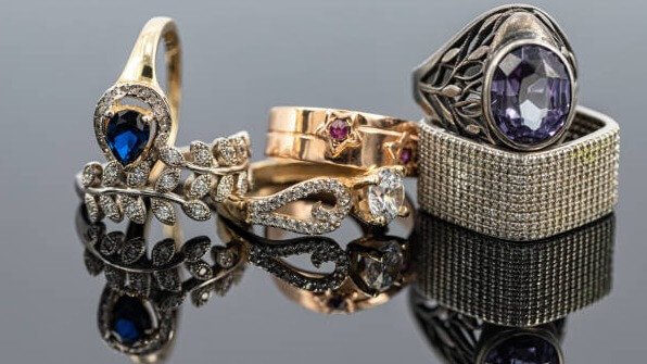 Antique gold, silver & diamond buyers Cornelius North Carolina. Updated 2025